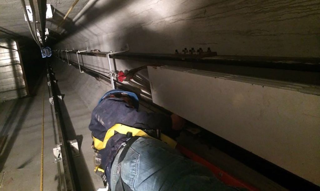 Lắp đặt thang máy an toàn